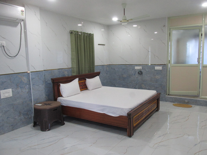 twin-sharing-executive-room-11