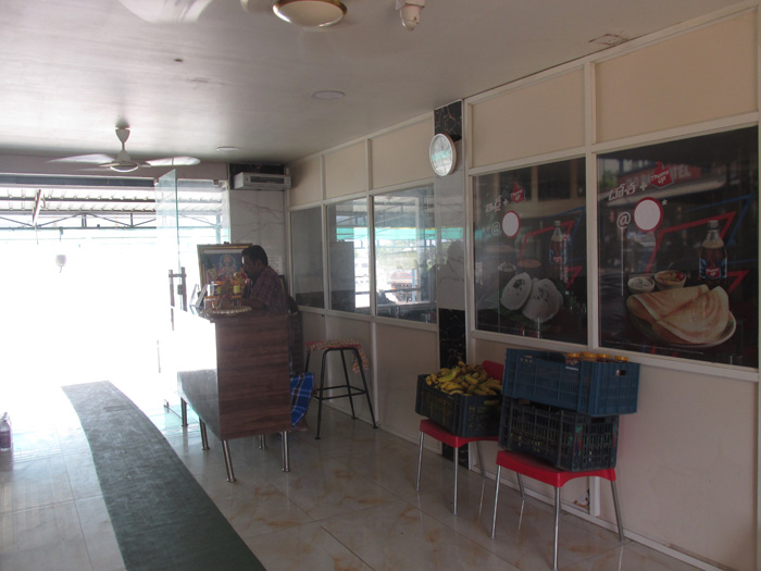 theater-style-conferance-hall-11